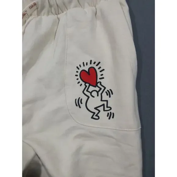 Keith Haring Jogger Lounge Pants Womens Small Cream Graphic Heart Sleepwear - Picture 5 of 9